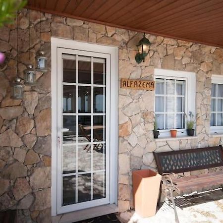 Casas Da Gralha Bed & Breakfast Turquel Luaran gambar