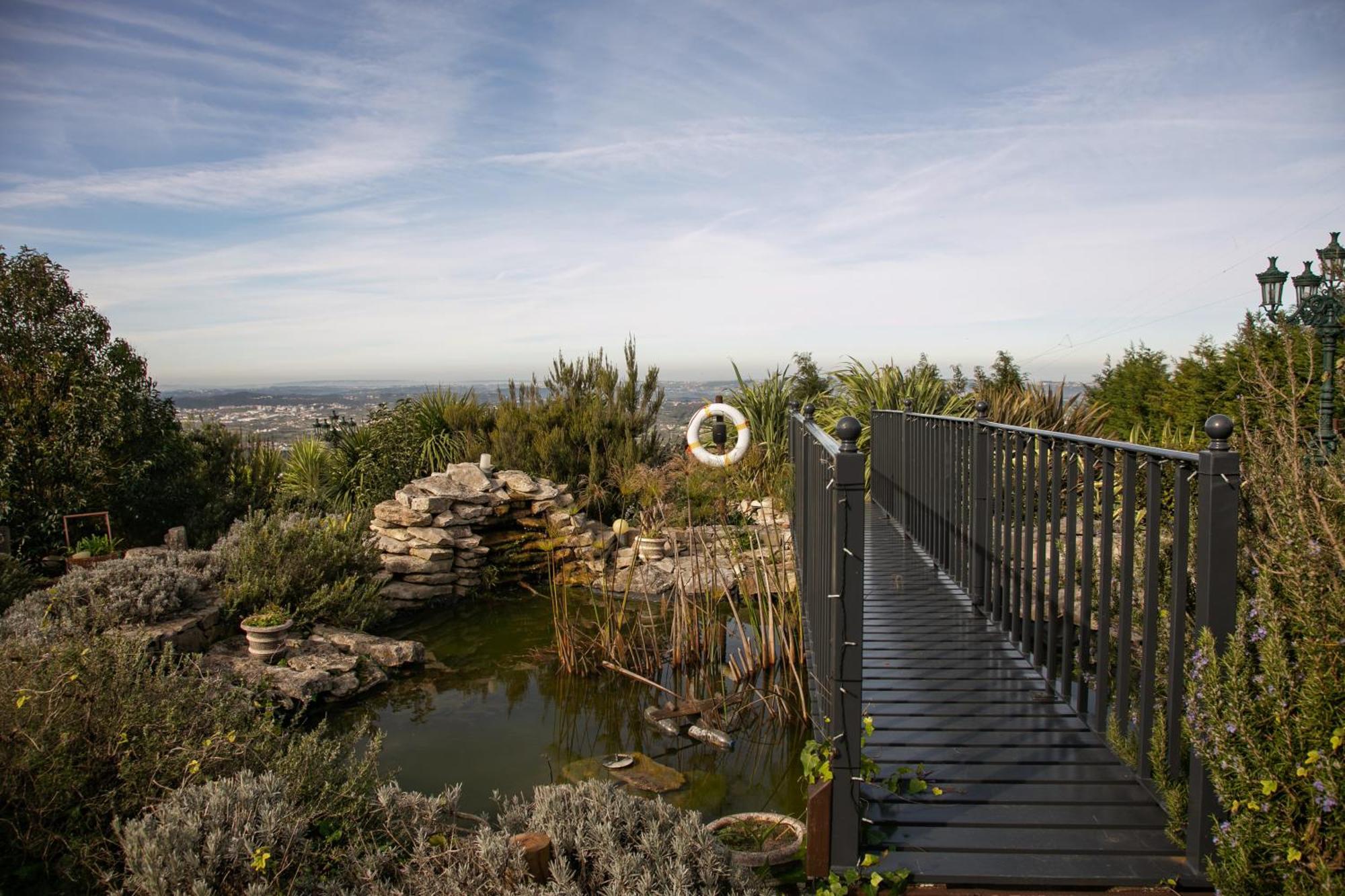 Casas Da Gralha Bed & Breakfast Turquel Luaran gambar