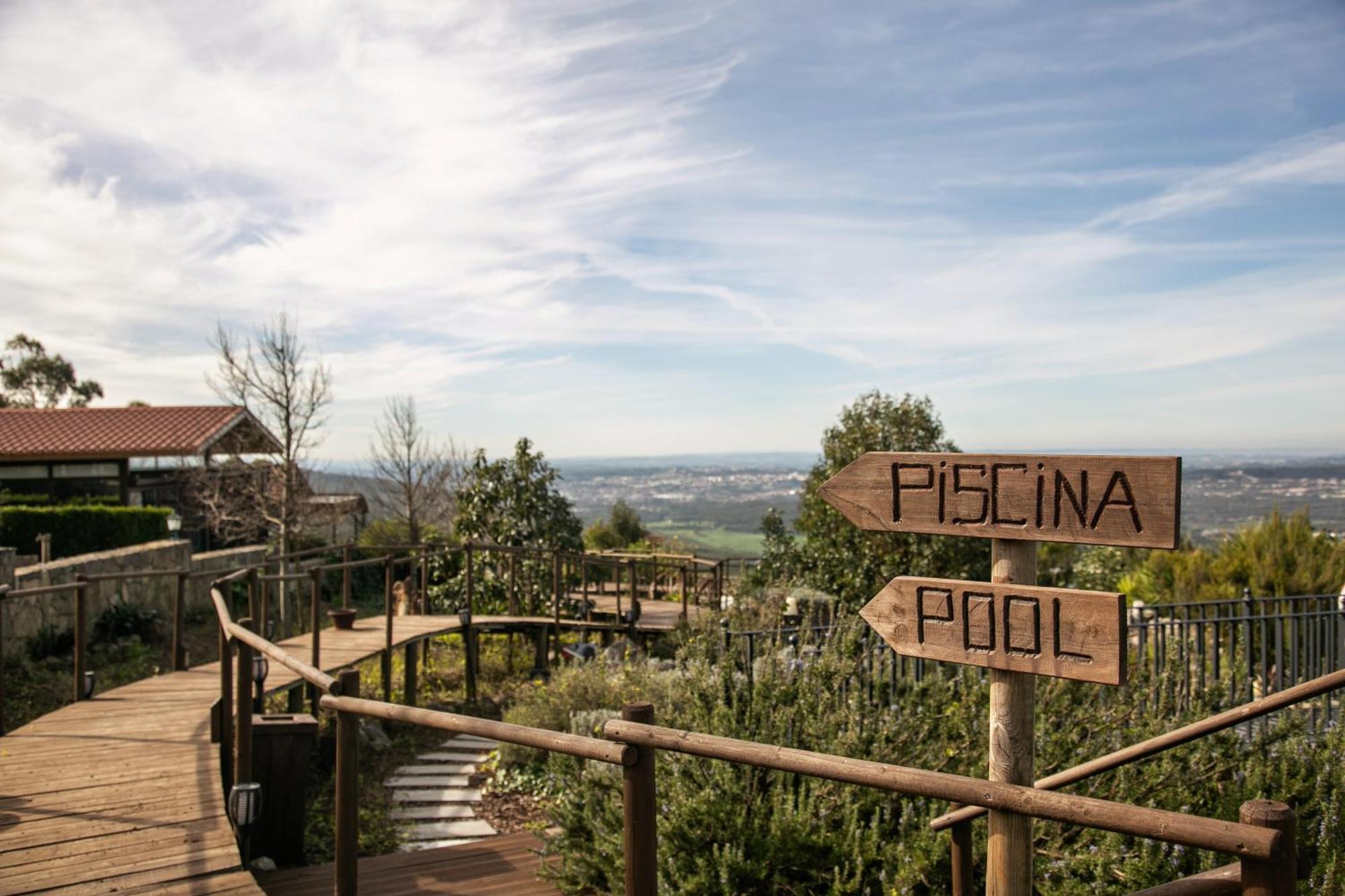 Casas Da Gralha Bed & Breakfast Turquel Luaran gambar