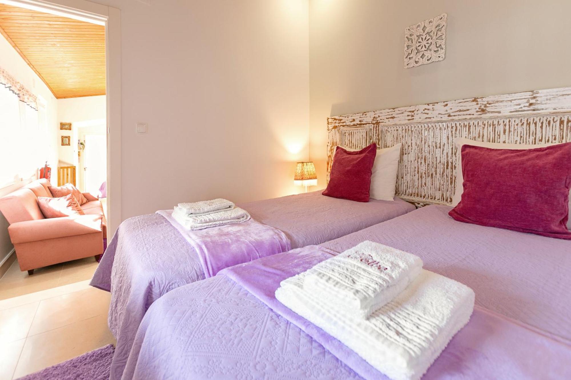 Casas Da Gralha Bed & Breakfast Turquel Bilik gambar