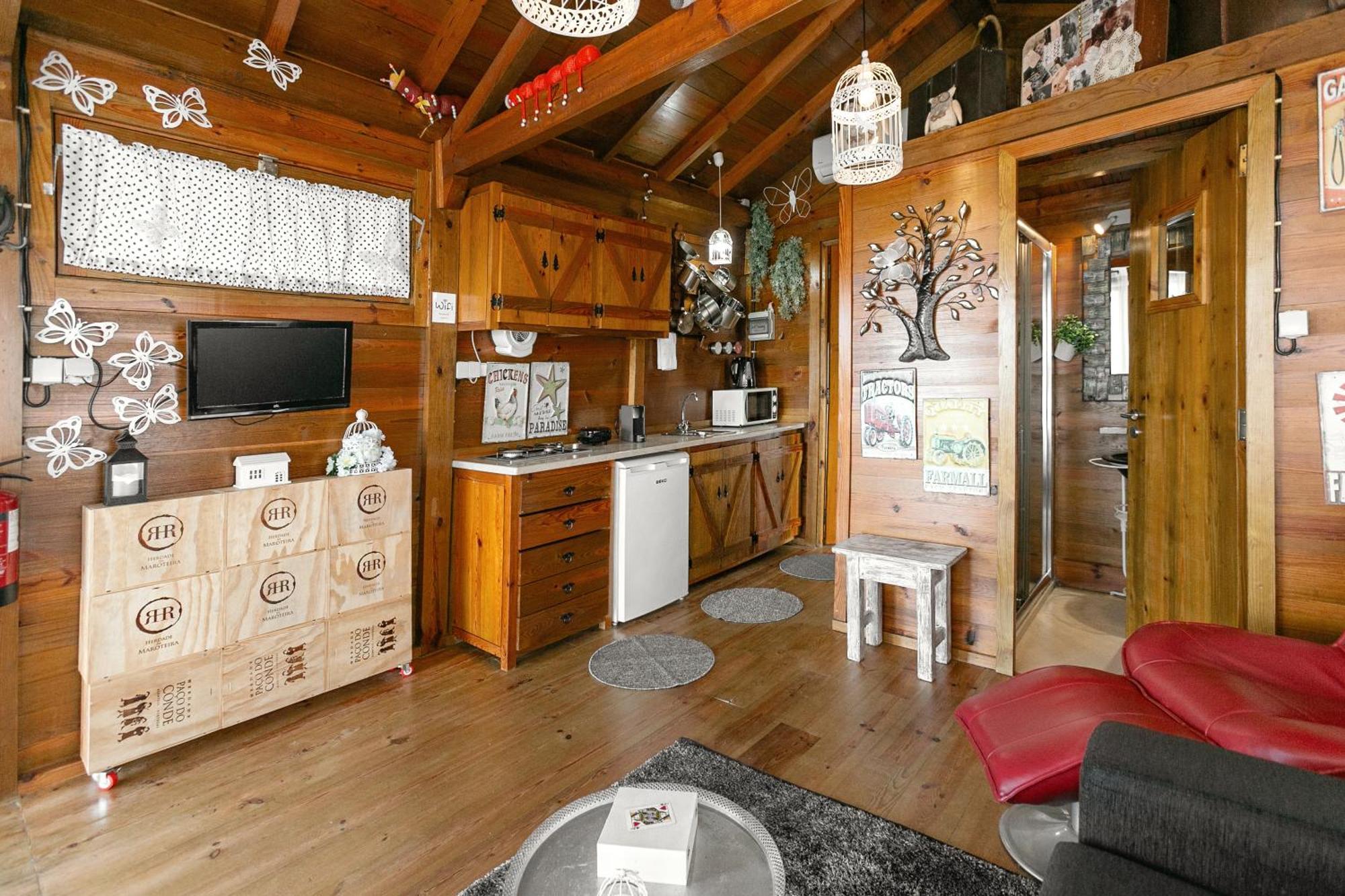 Casas Da Gralha Bed & Breakfast Turquel Bilik gambar